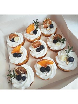 Bánh Cupcake Hoa Qủa