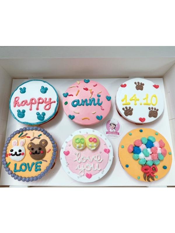 Bánh cupcake sinh nhật hoa hồng Hàn Quốc trang trí với kem bơ đẹp mắt 5499  - Bánh Cupcake